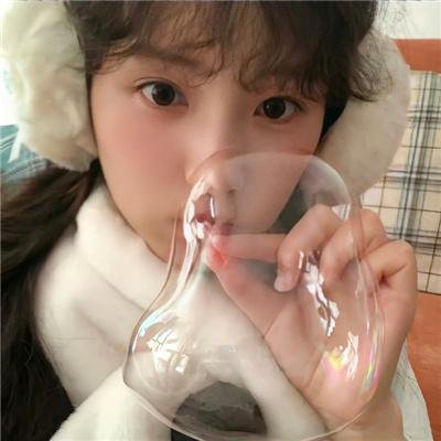 路边捡个老公有亿点强